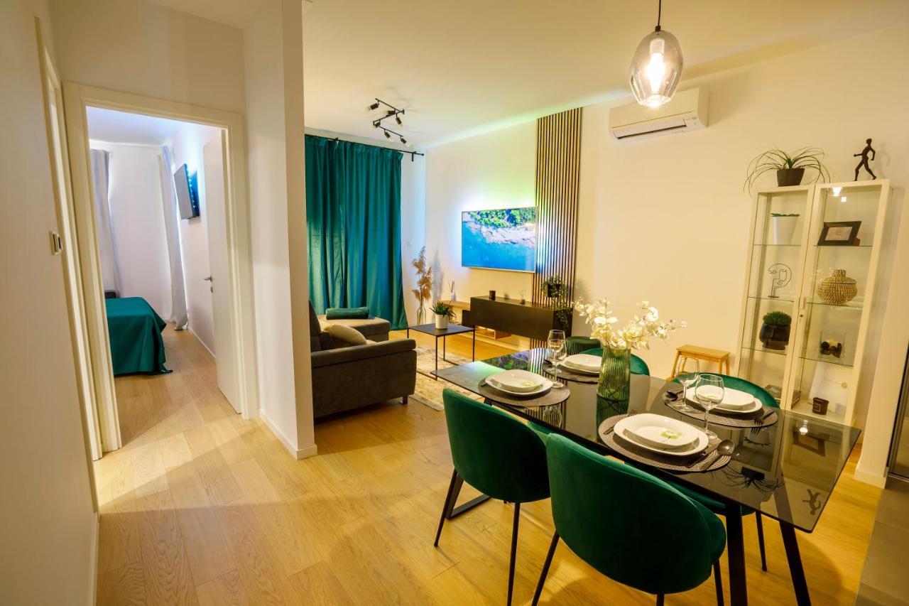 Osiris Luxury Apartment Split Exterior photo