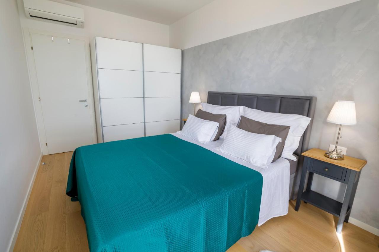Osiris Luxury Apartment Split Exterior photo